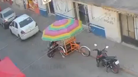 _ Video del momento en que puesto de pirotecnia en la calle.png