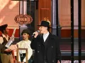 Jessy Portillo brindó una actuación memorable al interpretar “Cien años” en el Noveno Concierto de La Academia 2024, creando un momento romántico que cautivó a todos los presentes. La dulzura y el estilo agradable de su presentación resonaron profundamente, y el cantautor del pueblo quedó encantado, describiendo la actuación como un verdadero deleite para los sentidos.