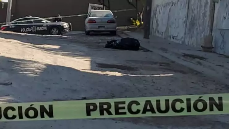 Localizan restos humanos dentro de bolsas de basura en Paseo Reforma