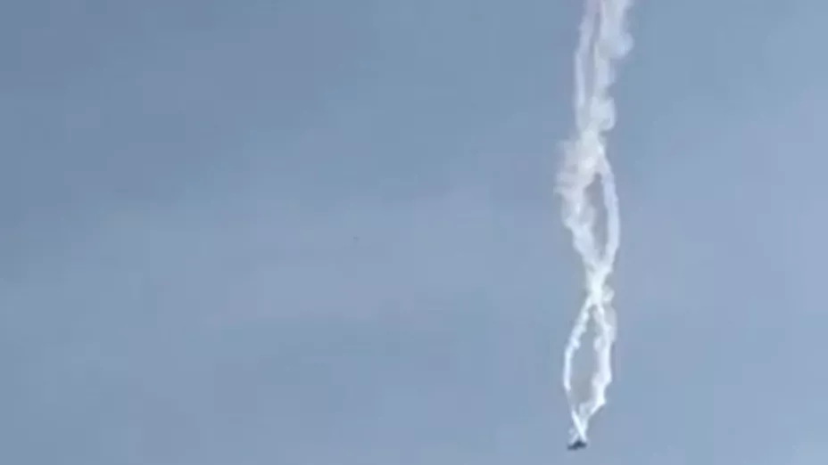 ¡Alerta! DESPLOME DE AVIÓN provoca la muerte de 20 personas (VIDEO FUERTE).jpg