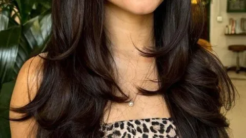 Corte de cabello con capas largas