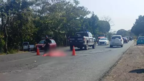 Mujer muere atropellada en carretera Yanga-Cuitláhuac; así ocurrió