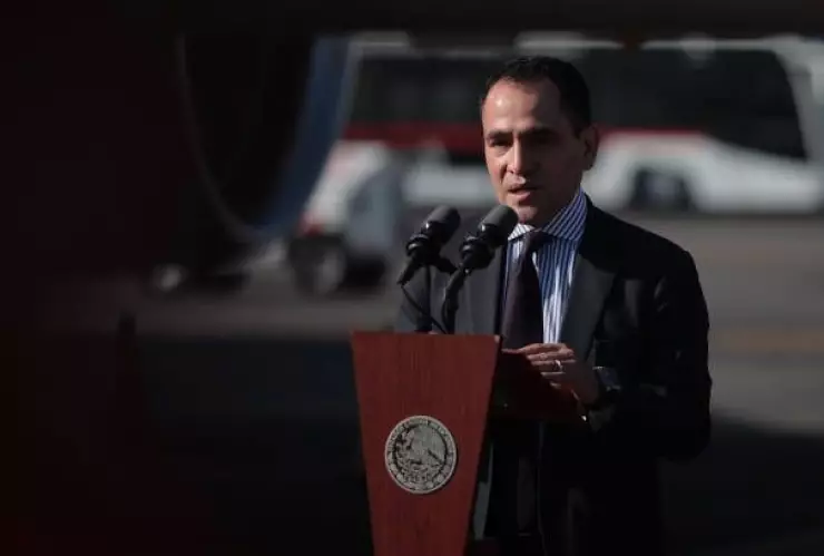 arturo-herrera-secretary-of-finance-and-public-credit-of-mexico-the-picture-id1297258429