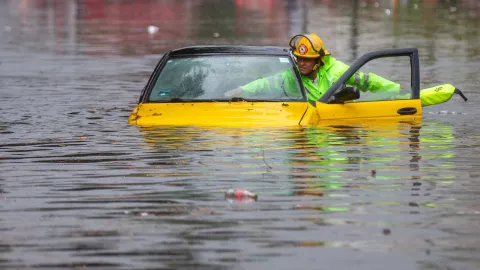 ¡De más de 2 metros de altura! La lista CONFIRMADA de los 29 cruces que más se inundan en Guadalajara