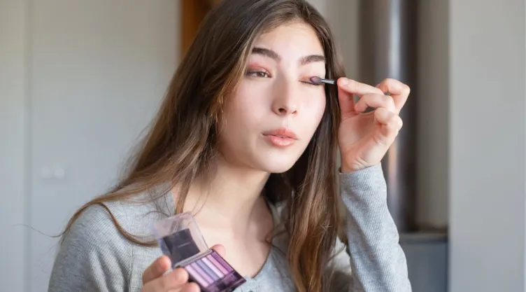 Los mejores trucos para maquillar ojos pequeños y agrandar la mirada