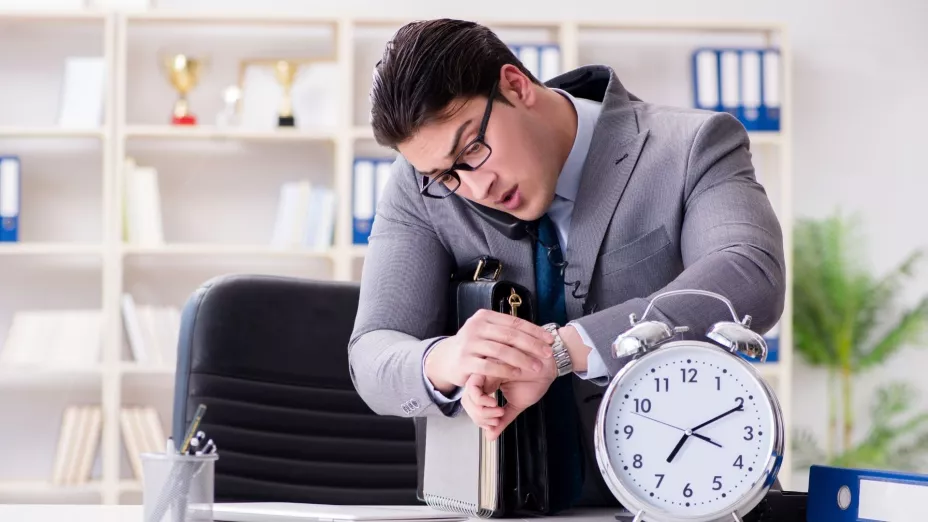 Qué significa usar reloj todos los días, según la psicología.