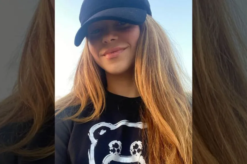 Shakira gorra.jpg