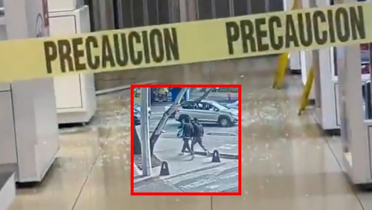 Graban a ladrones en CDMX tras robo de celulares de una tienda departamental.