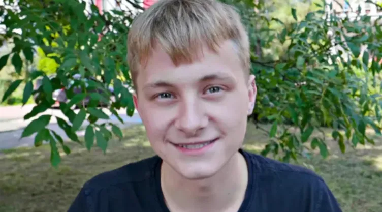 El influencer polaco conocido como Lil Narcyz murió a los 23 años.