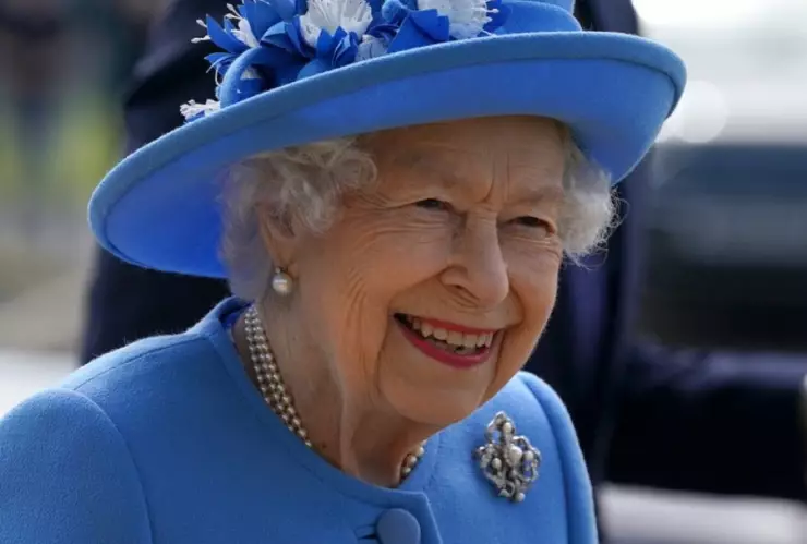 Sucesos sociales históricos que vivió la Reina isabel II