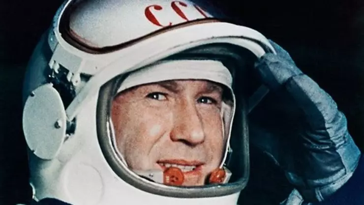 Alexei-Leonov-k30H--1248x698@abc.jpg