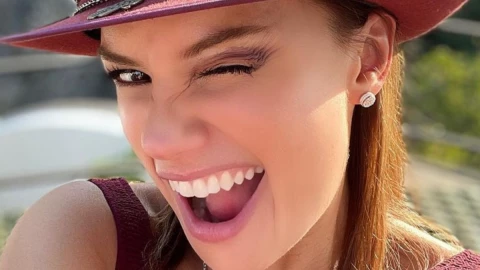 Tabata Jalil se disfraza de sensual guerrea romana y rompe las redes sociales con su maravillosa pose.