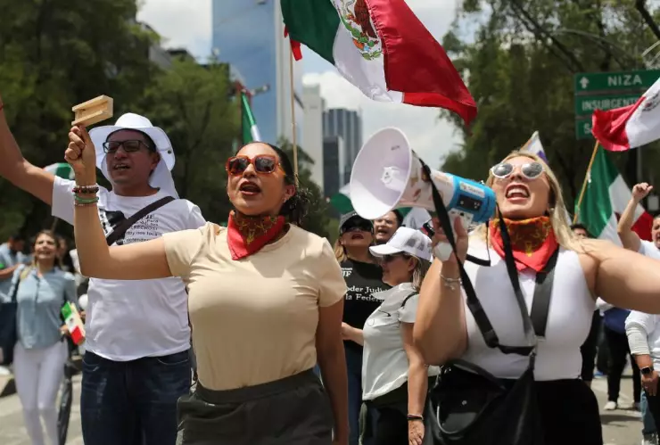 CJF extiende paro hasta el 2 de octubre