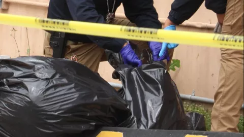 Hallazgo de bolsas con restos humanos en plaza del bulevar Agua Caliente