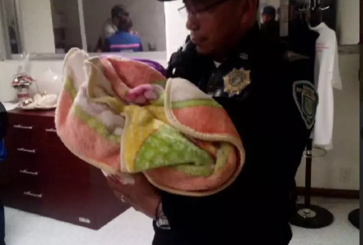 abandonan a bebé en benito Juárez