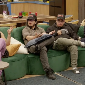 yo nunca nunca en la granja vip.png