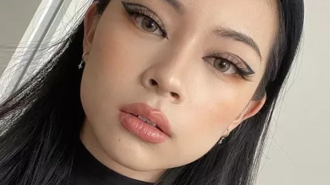 Delineado floating para ojos rasgados