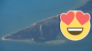 VIDEO_ ¡Ni la ‘heladez’ te aleja! Así lucen las playas de Holbox HOY 9 de noviembre de 2025.webp