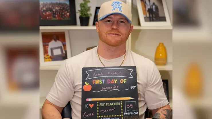 Canelo Álvarez ingresó a la Universidad
