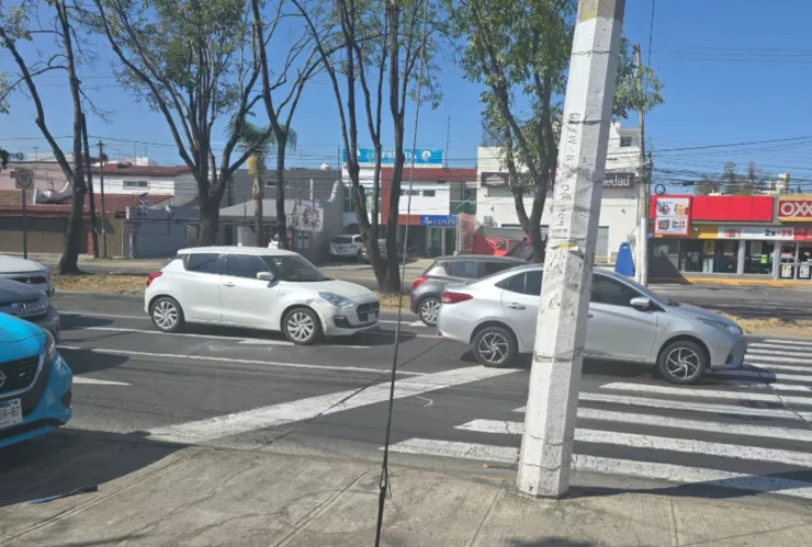 Reportan tráfico pesado sobre Av. Mariano Otero y Patria; esto sabemos sobre el reporte de un accidente en la zona