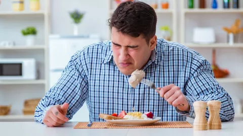 La alimentación es fundamental, por eso, es importante entender si estamos comiendo por hambre o emocionalidad.