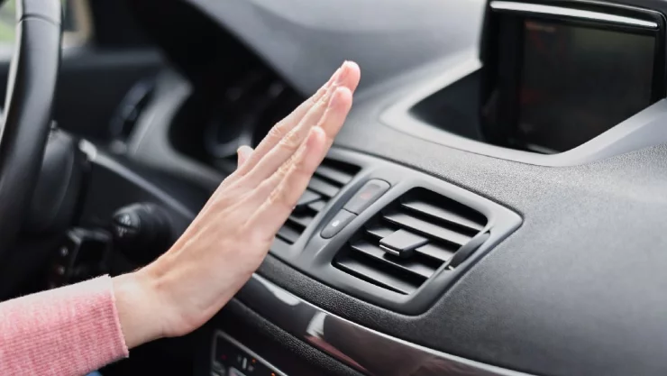 Cuánta gasolina gasta el aire acondicionado.