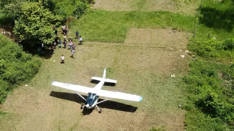 Asaltan en Chiapas avioneta con 800 mil pesos