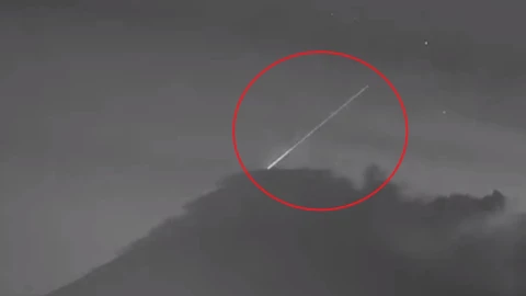 estrella fugaz volcán popocatépetl