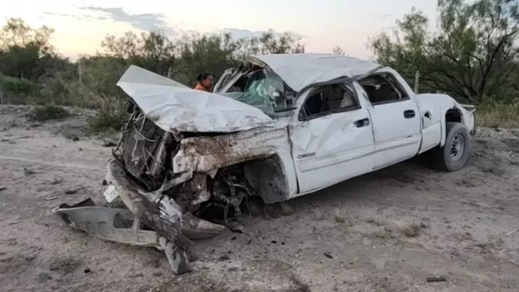Volcadura piedras negras.jpg