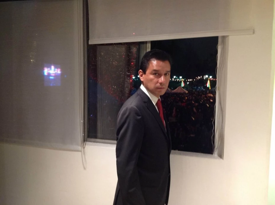 Valencia ha hecho uso de al menos dos camionetas de empresas proveedoras de la administración delegacional de Iztapalapa