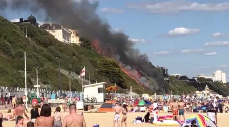 incendio playa reino unido.jpg