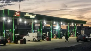 gasolinera en qro.jpg