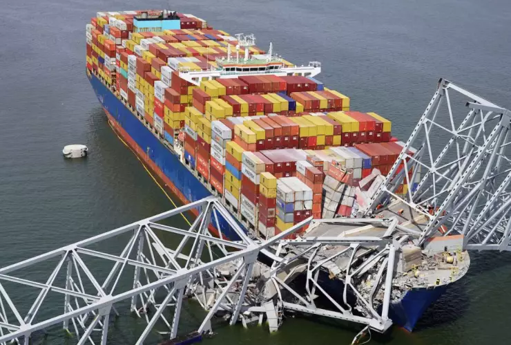 Hay mexicanos entre los desaparecidos tras el colapso del puente en Baltimore