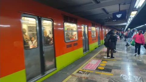 Qué pasa en el Metro CDMX y Metrobús hoy 15 de enero de 2025