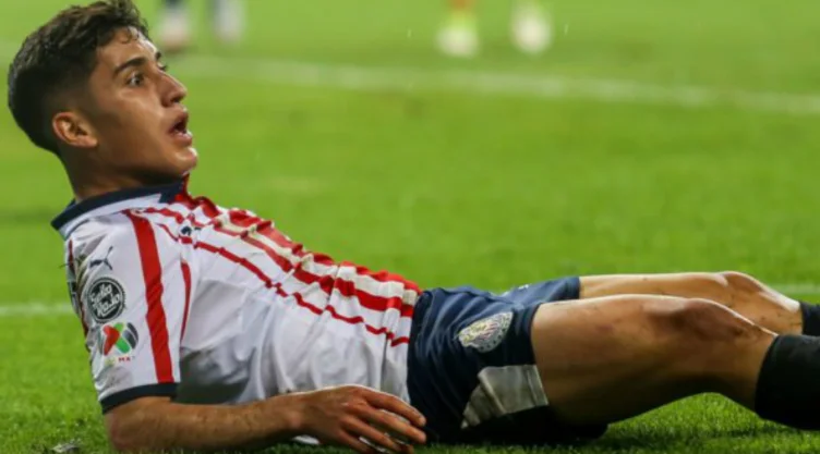alejandro zendejas chivas