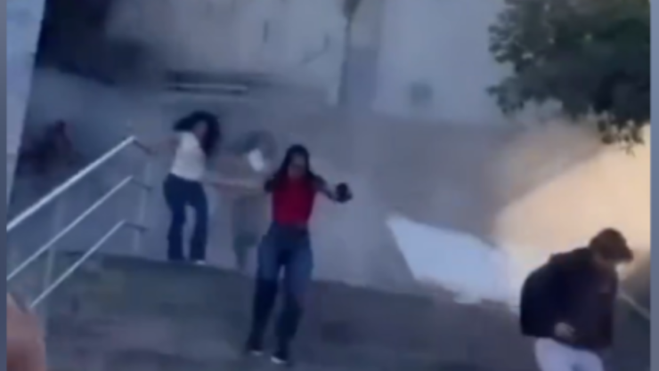 ¡Momentos de terror! Terremoto sorprende a estudiantes de Colima en Colombia