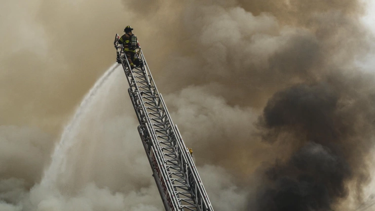 Incendio en Brasil: reportan 21 heridos por siniestro en fábrica