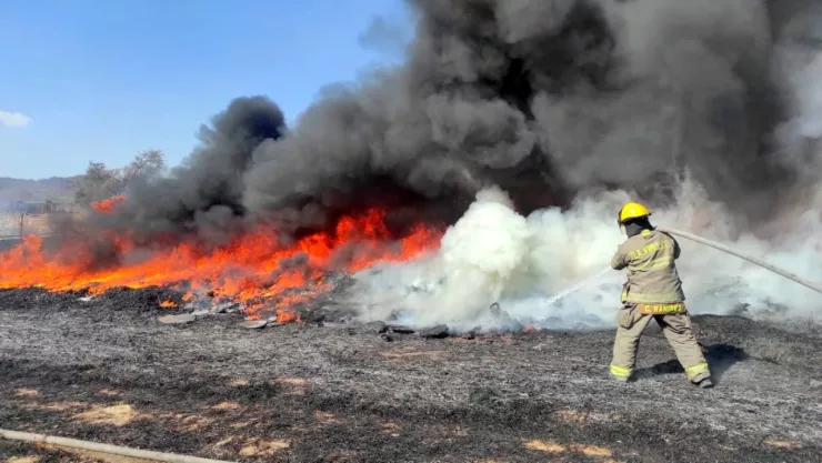 Se registra intenso incendio en Jalisco HOY 5 de febrero