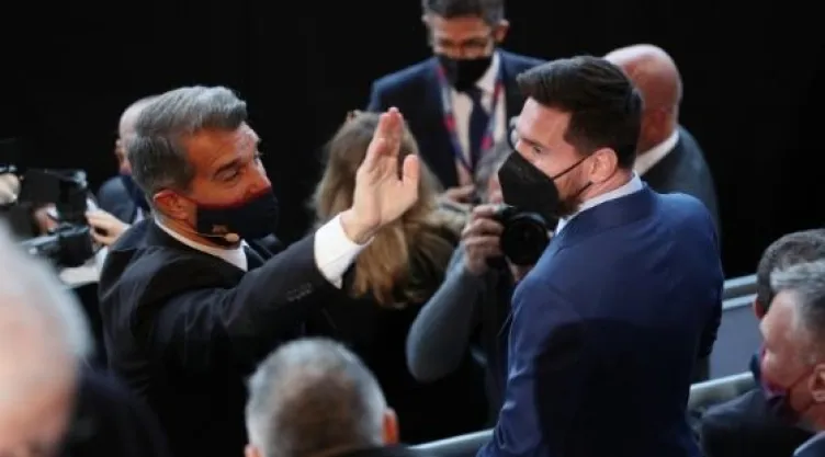 laporta-messi-promete-sigue-barcelona-video.jpg