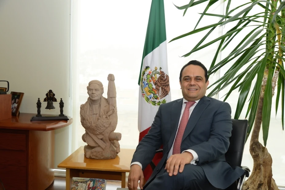 Francisco Acuña.