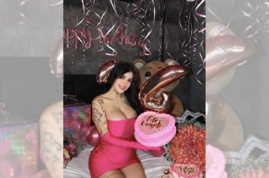 Karely Ruiz (6).jpg
