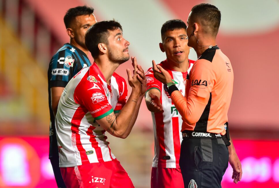Necaxa vs Queretaro .jpg