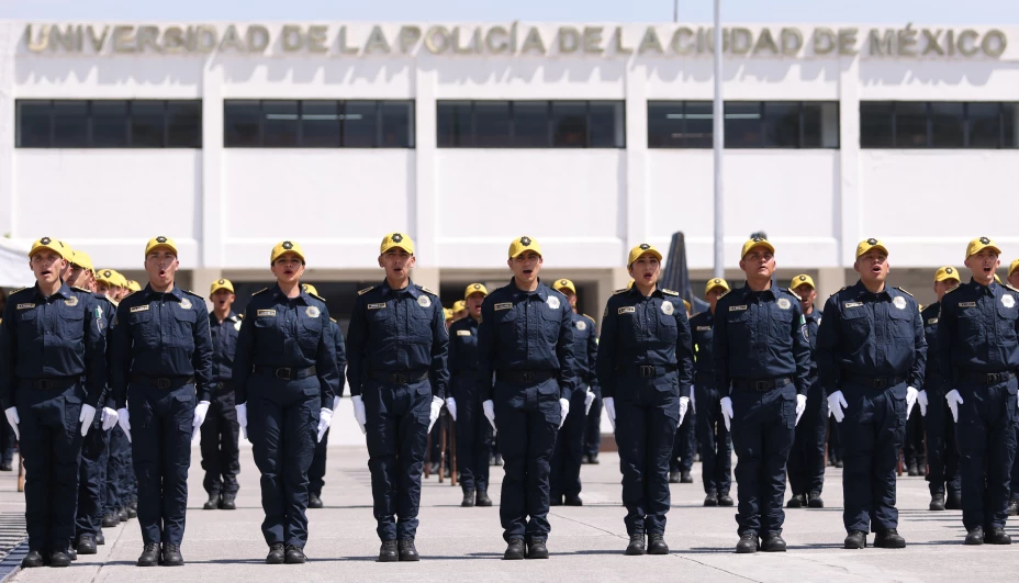 Graduacion policia 20 octubre .jpeg
