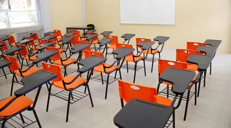 ¿Adiós a los puentes de Consejo Técnico? Proponen eliminar viernes sin clases en escuelas de la CDMX