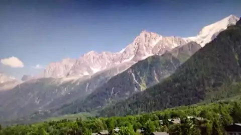 Por cambio climático el Mont Blanc ha perdido casi un metro de altura