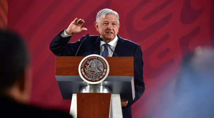 AMLO habló sobre los soldados en La Huacana
