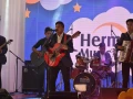 SIX DE GALA