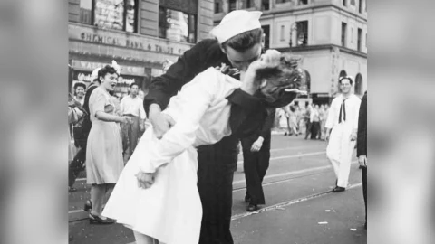 Dia Internacional del Beso Robado 6 de julio