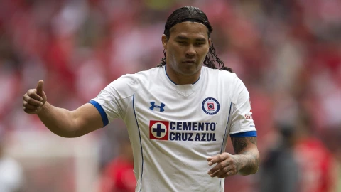 Carlos ‘Gullit’ Peñña con Cruz Azul