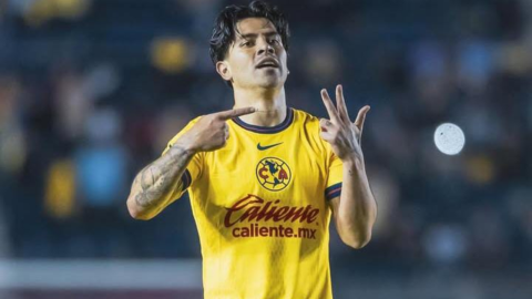 V&iacute;ctor D&aacute;vila